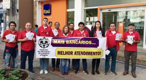 Foto atividade Jornal do Cliente 10072015 maior